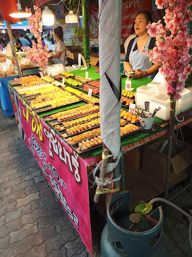 Opinii despre ตลาดปลายแหลมสะพานหิน în อำเภอเมืองภูเก็ต - การบริการอาหารและที่พัก