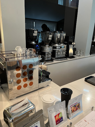 Opinii despre Awakening.cafe în เมือง - การบริการอาหารและที่พัก