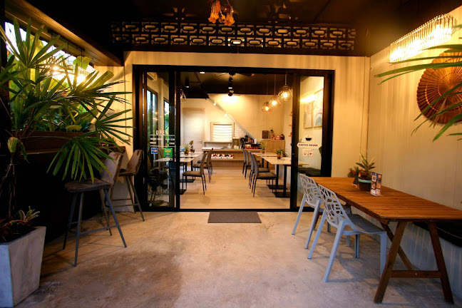 ร้านอาหารคู่หูภูเก็ต​ (Buddy​ restaurant)​