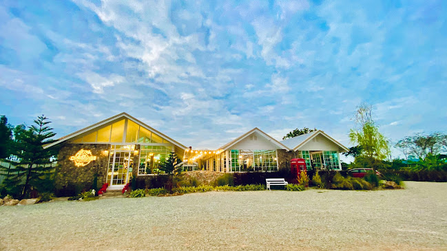 Ma Cheminee tree & coffee house - อำเภอบางละมุง