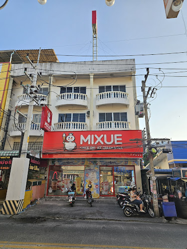 Mixue - เนินพลับหวาน - การบริการอาหารและที่พัก