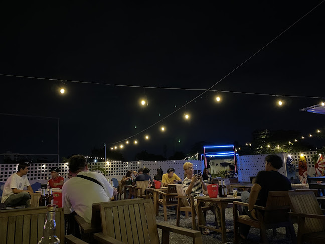 MAO DEEP SRIRACHA - การบริการอาหารและที่พัก