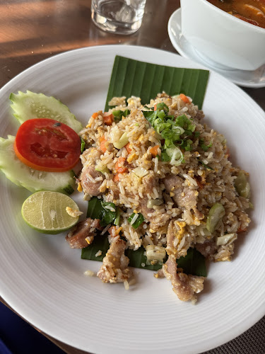 Comentarii opinii despre Sugar Cane Restaurant