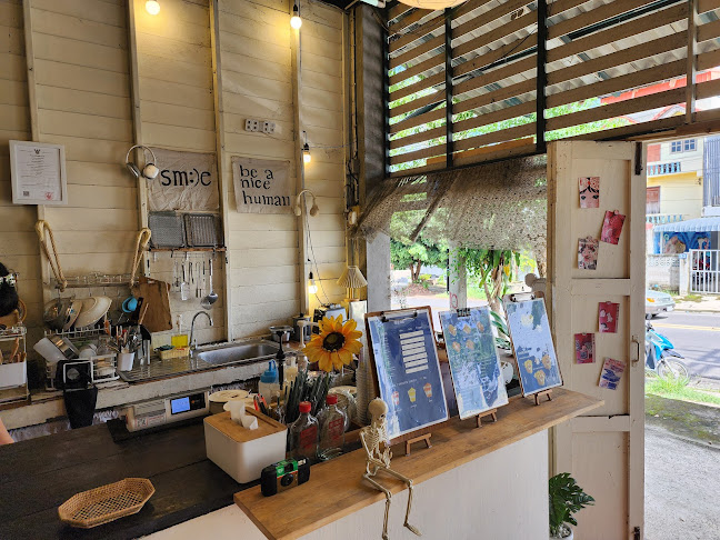 HIMAWARI KAFE - เมือง