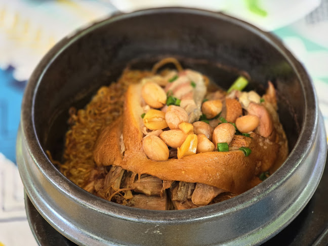 55 ถ. โพธิสาร เมืองพัทยา อำเภอบางละมุง ชลบุรี 20150