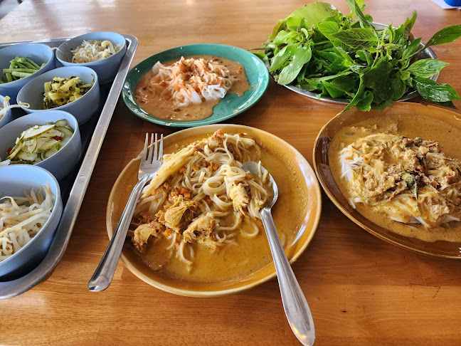 ขนมจีนสะพานหิน - อำเภอเมืองภูเก็ต