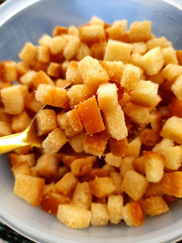 ร้านอยู่หน้า Lotus Express (แยกไฟแดงตลาดหนองปรือ, ตำบล โพธิ์กลาง อำเภอเมืองนครราชสีมา นครราชสีมา 30000