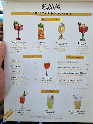 Opinii despre Cave Beach Club în อำเภอสัตหีบ - การบริการอาหารและที่พัก