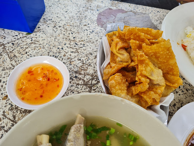 Comentarii opinii despre หนูดีบะหมี่เกี้ยว