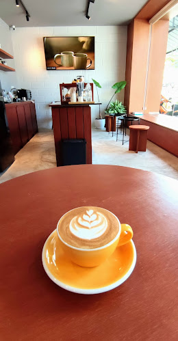 WABISABI coffee space - การบริการอาหารและที่พัก