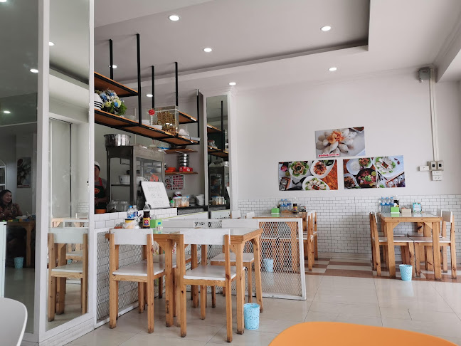 Opinii despre ตุ้ย ลูกชิ้นปลา-ขอนแก่น în อำเภอเมืองขอนแก่น - การบริการอาหารและที่พัก