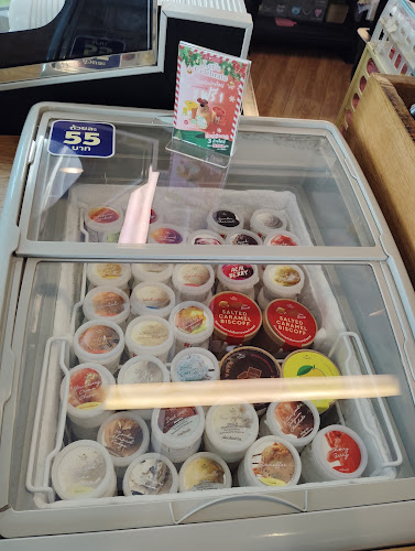 Bitter*Sweet The Dessert cafe - การบริการอาหารและที่พัก