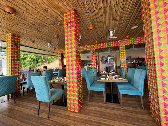 Amritsr Restaurant - อำเภอกะทู้