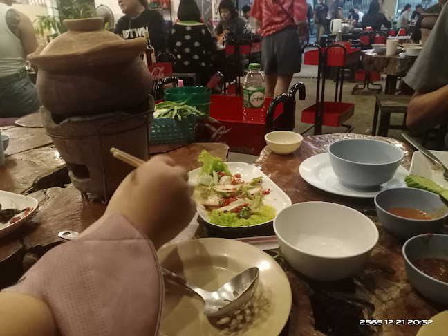 Opinii despre บ้านจิ้มจุ่ม @ภูเก็ต THAI HOTPOT în อำเภอเมืองภูเก็ต - การบริการอาหารและที่พัก