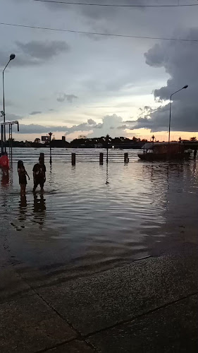 ตลาดสดเทศบาล 3 (ตลาดใหญ่) อุบลราชธานี - อำเภอเมืองอุบลราชธานี