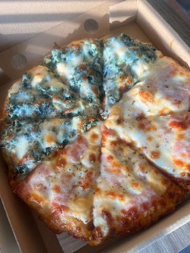 Comentarii opinii despre Linda House พิซซ่าลินดาเฮ้าส์ พิษณุโลก