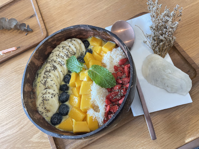 Comentarii opinii despre Tribe Cafe