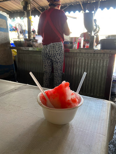 Opinii despre โอ้วเอ๋ว ตลาดฉำฉา în อำเภอเมืองภูเก็ต - การบริการอาหารและที่พัก