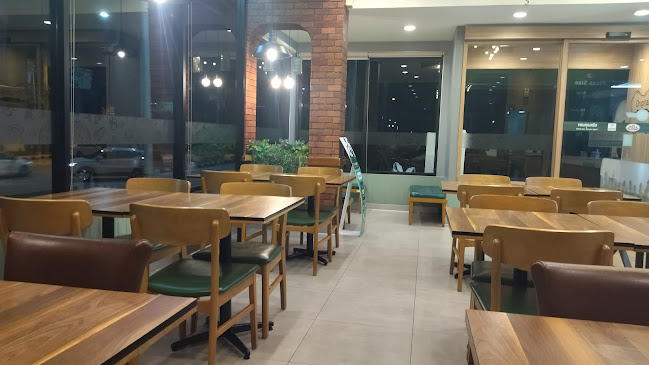 Opinii despre The Pizza Company Chaofa Phuket în อำเภอเมืองภูเก็ต - การบริการอาหารและที่พัก