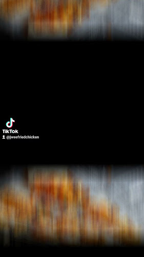 Opinii despre ร้านเจ๊หวี่ไก่ทอดตะไคร้ ของอร่อยเมืองนครสวรรค์ ประตู 11 în อำเภอเมืองนครสวรรค์ - การบริการอาหารและที่พัก