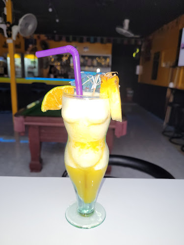 Comentarii opinii despre Mad Monkey Bar