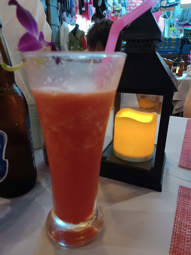 Opinii despre Karlsson Restaurant and Steakhouse - Karon, Phuket în อำเภอเมืองภูเก็ต - การบริการอาหารและที่พัก