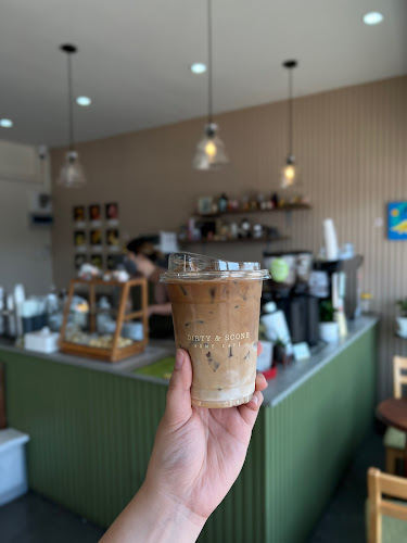 Opinii despre DIRTY & SCONE în อำเภอเมืองขอนแก่น - การบริการอาหารและที่พัก