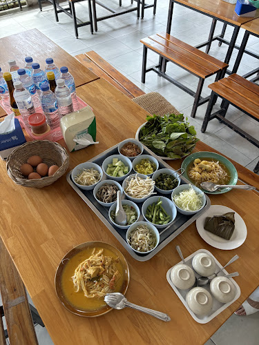 66 2 ถ. ภูเก็ต ตำบลตลาดใหญ่ อำเภอเมืองภูเก็ต ภูเก็ต 83000