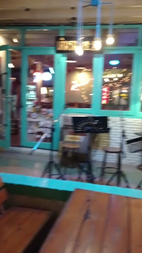 ร้านอาหารเติมรมย์ - การบริการอาหารและที่พัก