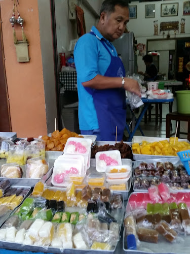 Opinii despre ร้านพงวศ์วณิช ขนมหวาน în อำเภอเมืองพะเยา - การบริการอาหารและที่พัก