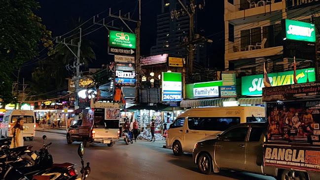 Subway Pathong Beach - อำเภอกะทู้