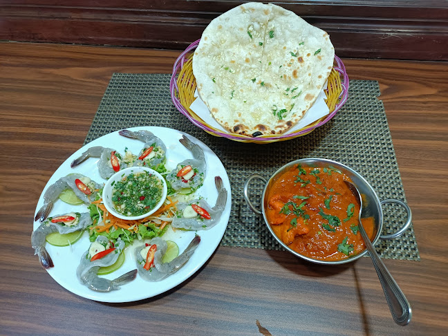 Comentarii opinii despre Curry Delight Phuket