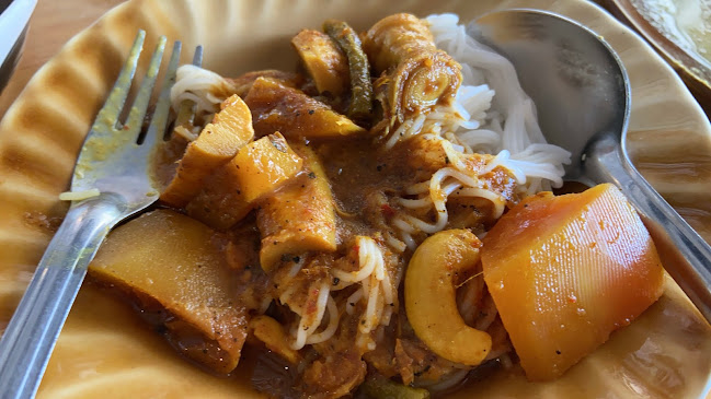 ขนมจีนสะพานหิน - อำเภอเมืองภูเก็ต