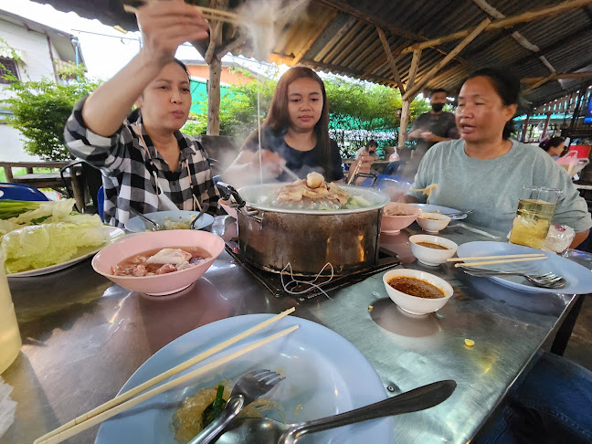 ร้านกะเทยนำขบวนเนื้อย่างเกาหลี สาขาโฮมแลนด์ - อำเภอเมืองนครราชสีมา