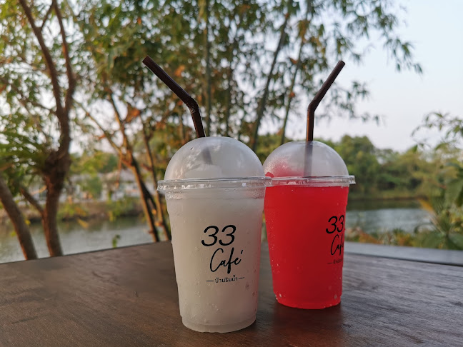 33Cafe Chantaburi บ้านริมน้ำ