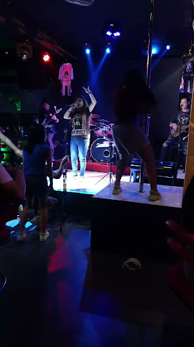 Comentarii opinii despre Take Care Bar