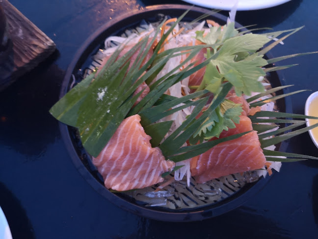 Sense of the sea - การบริการอาหารและที่พัก