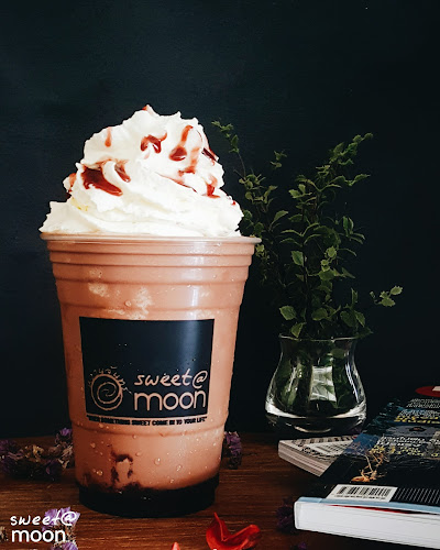 Opinii despre Sweet at moon în อ.เมือง - การบริการอาหารและที่พัก