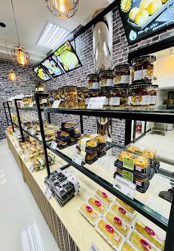 ร้านขนมปังโอชิน สาขานครสวรรค์ สาขา2 - การบริการอาหารและที่พัก