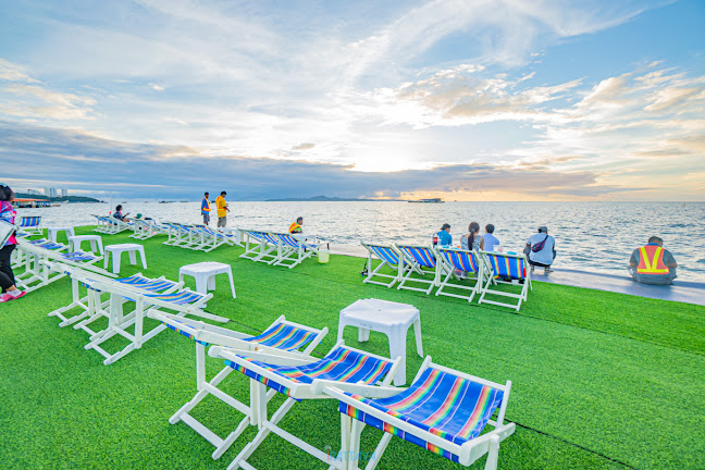 คาเฟ่ตกหมึกพัทยา Tako Trip - อำเภอบางละมุง