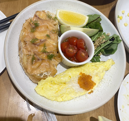 on the table terminal 21 pattaya - การบริการอาหารและที่พัก