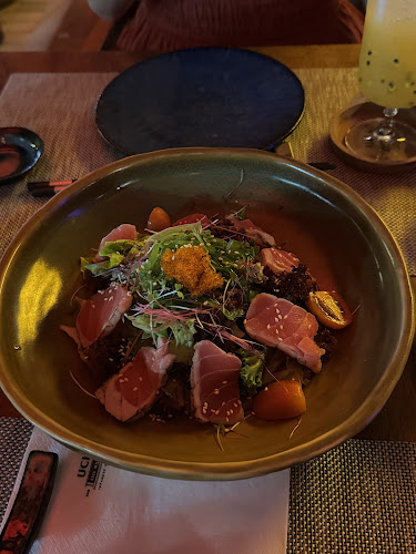 Opinii despre Uchi Gastrobar Japanese Food & Sushi Phuket în อำเภอถลาง - การบริการอาหารและที่พัก