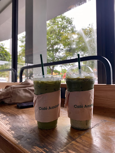 คาเฟ่ อเมซอน คิวรถระโนด