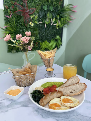 Cafe De Amour - อำเภอเมืองภูเก็ต