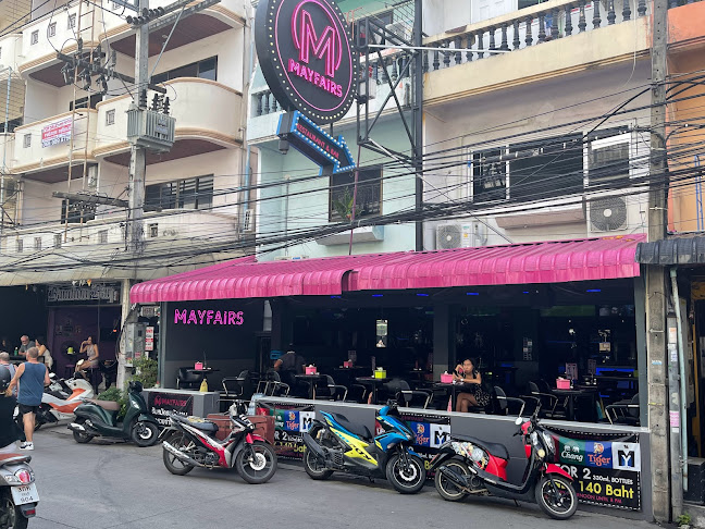 Comentarii opinii despre Mayfairs Live Band & Entertainment Bar