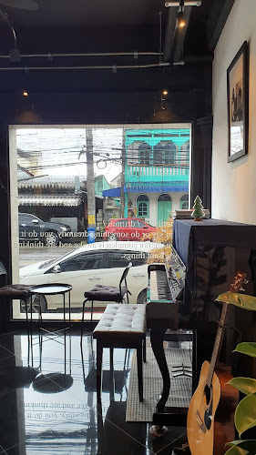 Dreamilycoffeebar - การบริการอาหารและที่พัก