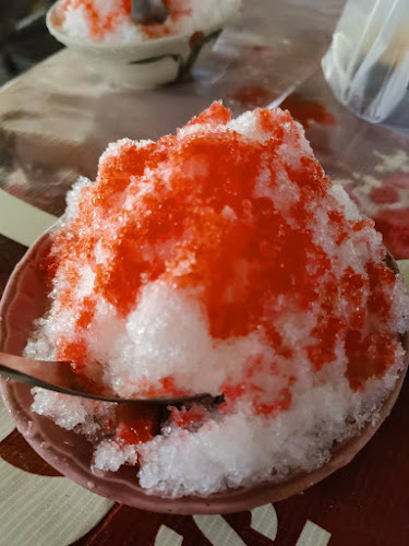 โอ้วเอ๋ว ตลาดฉำฉา