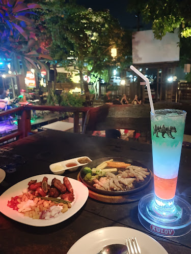 Opinii despre 18 Mongkut Library Restaurant în อำเภอเมืองนครราชสีมา - การบริการอาหารและที่พัก