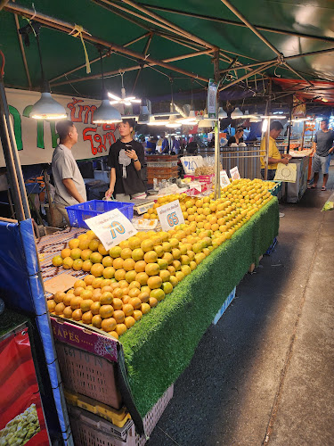 ตลาดสตาร์ไนท์บาร์ซ่า - อำเภอเมืองระยอง