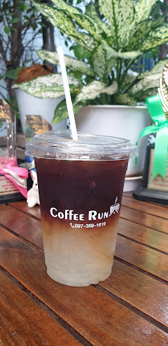 Coffee Run ร้านกาแฟ คอฟฟี่รัน - การบริการอาหารและที่พัก